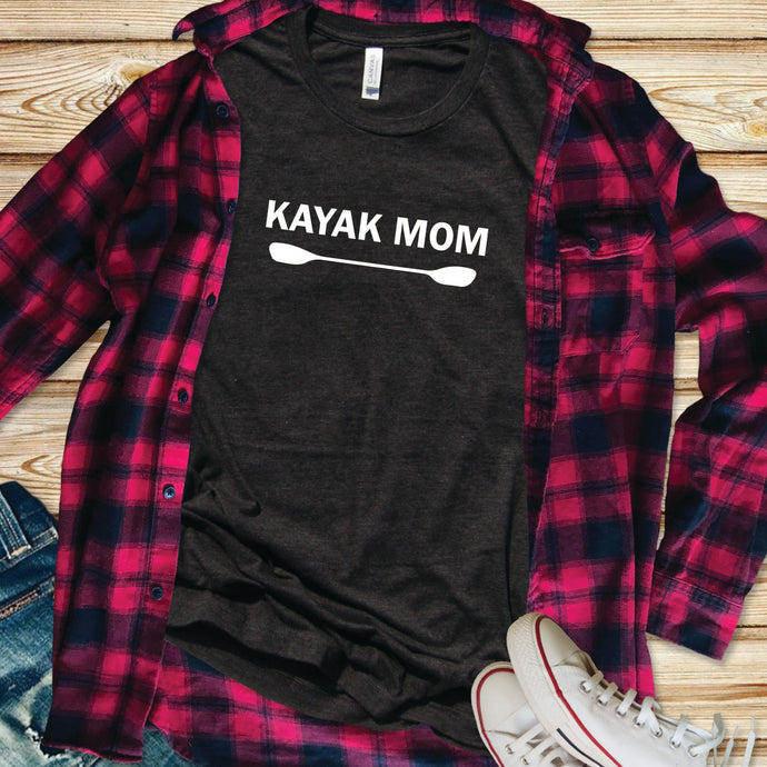 KAYAK MOM T-shirt